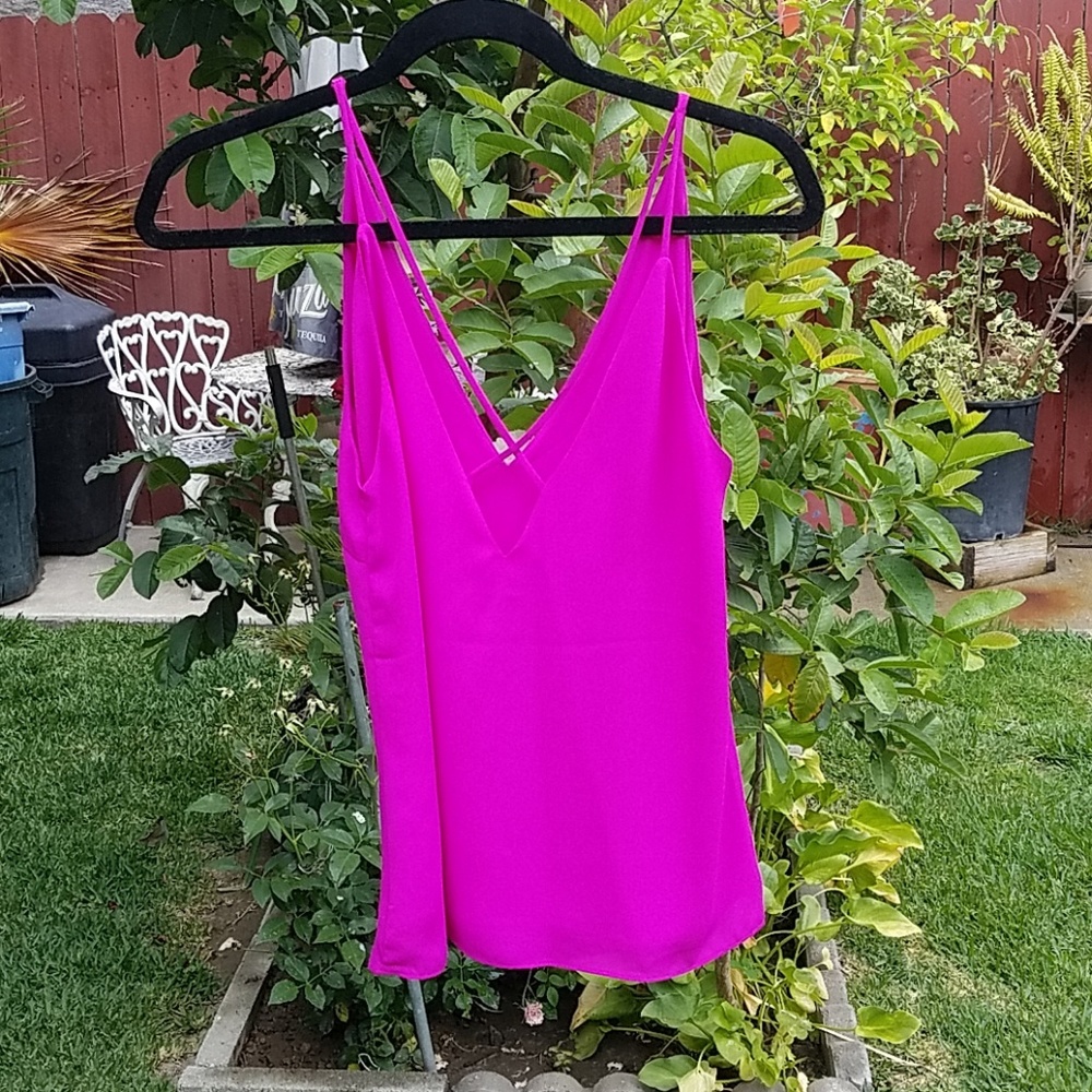 H&M Top - Picture 2 of 3